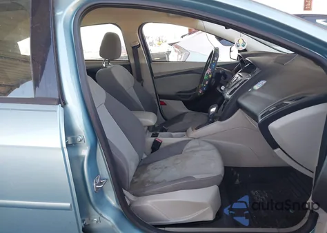 2012 Ford Focus Se из США, поврежденный, VIN 1FAHP3K20CL189675